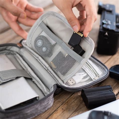 best waterproof organizer for traveling.